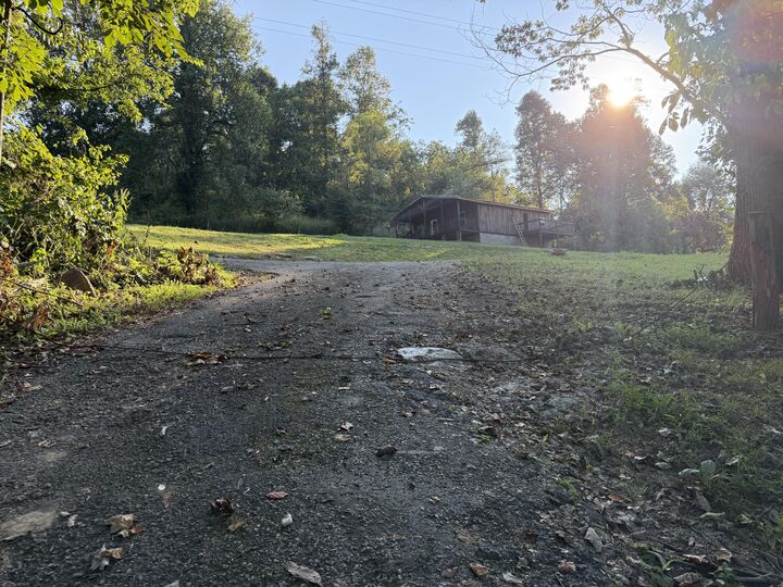 Property Photo:  13617 U.s. 421  KY 40447 