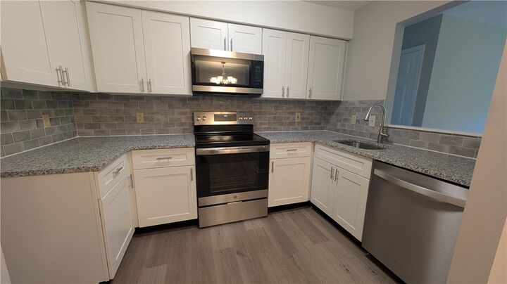 Property Photo: 4737 Cheryl Drive PA 18017