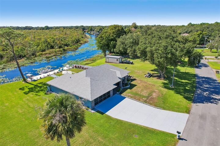 Property Photo: 28116 Lois Drive FL 32778