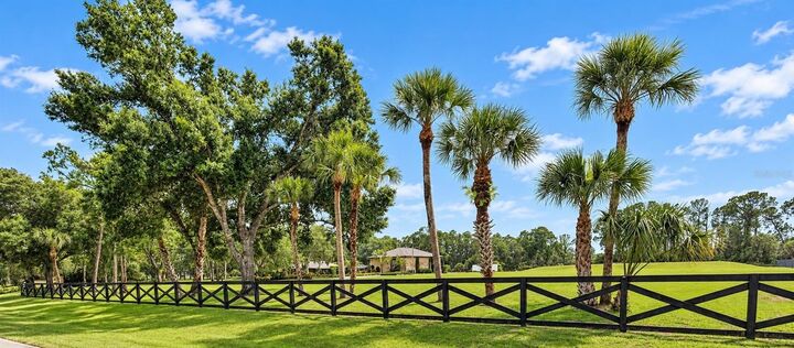 Property Photo:  4225 Ulman Avenue  FL 34286 