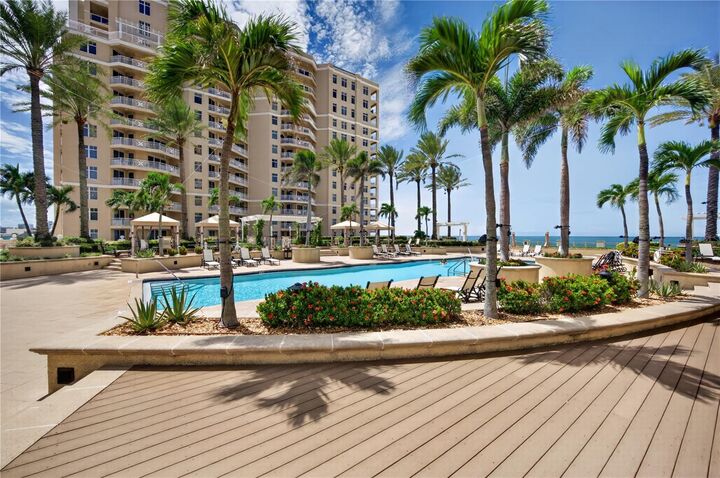 Property Photo: 11 Baymont Street 807 FL 33767