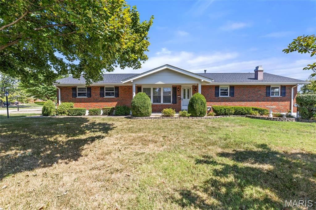 Property Photo: 732 Fir Drive MO 63301