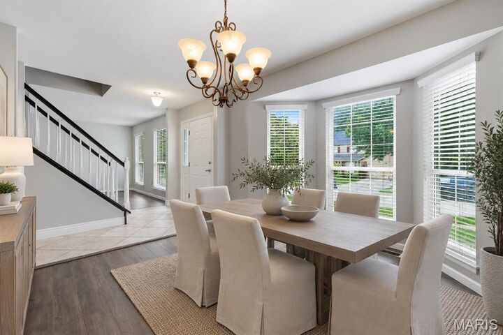 Property Photo:  914 Oakmoor Drive  MO 63026 
