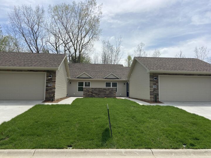Property Photo:  723 Violet Way  MI 49085 