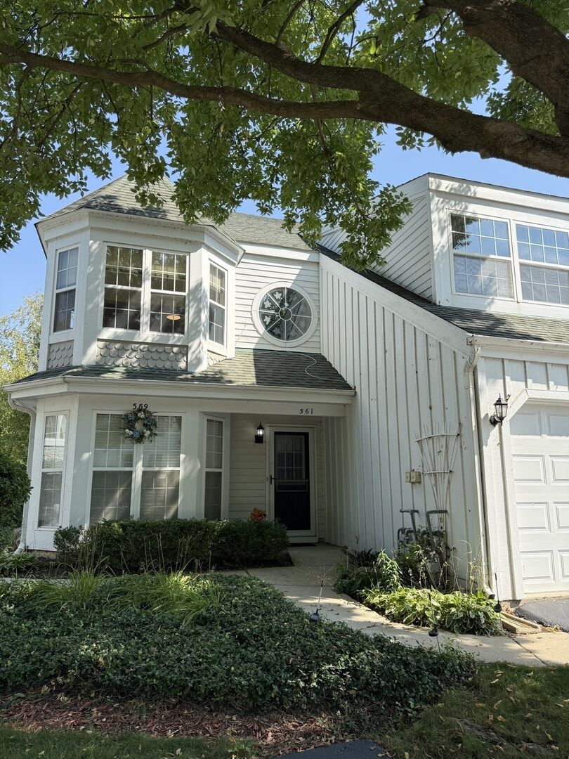 Property Photo: 561 Marina Street IL 60084