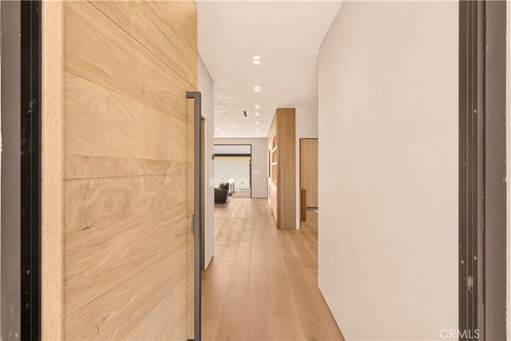 Property Photo: 2339 23rd CA 90405