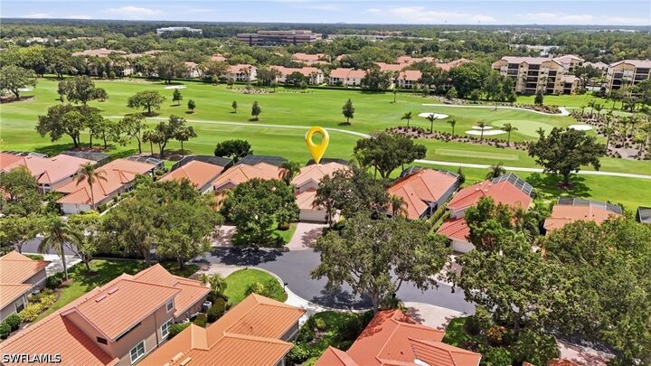 Property Photo: 120 Napa Ridge Way FL 34119