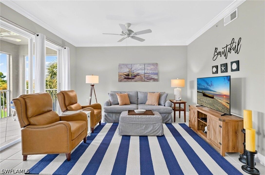Property Photo: 3820 Sawgrass Way 3037 FL 34112
