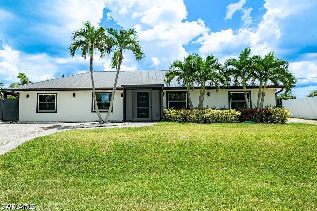 Property Photo: 1800 52nd Terrace SW FL 34116