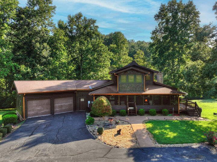 Property Photo:  43 Devils Den Overlook  GA 30004 