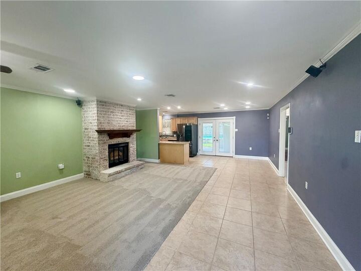 Property Photo: 5428 Tusa Drive LA 70072