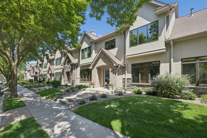 Property Photo:  365 Willoughby Way W  MN 55305 