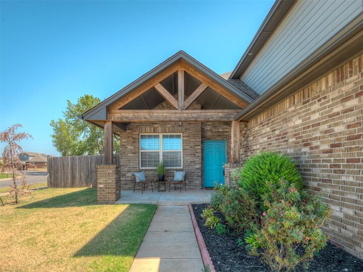 Property Photo:  3400 Upland Ridge Drive  OK 73099 