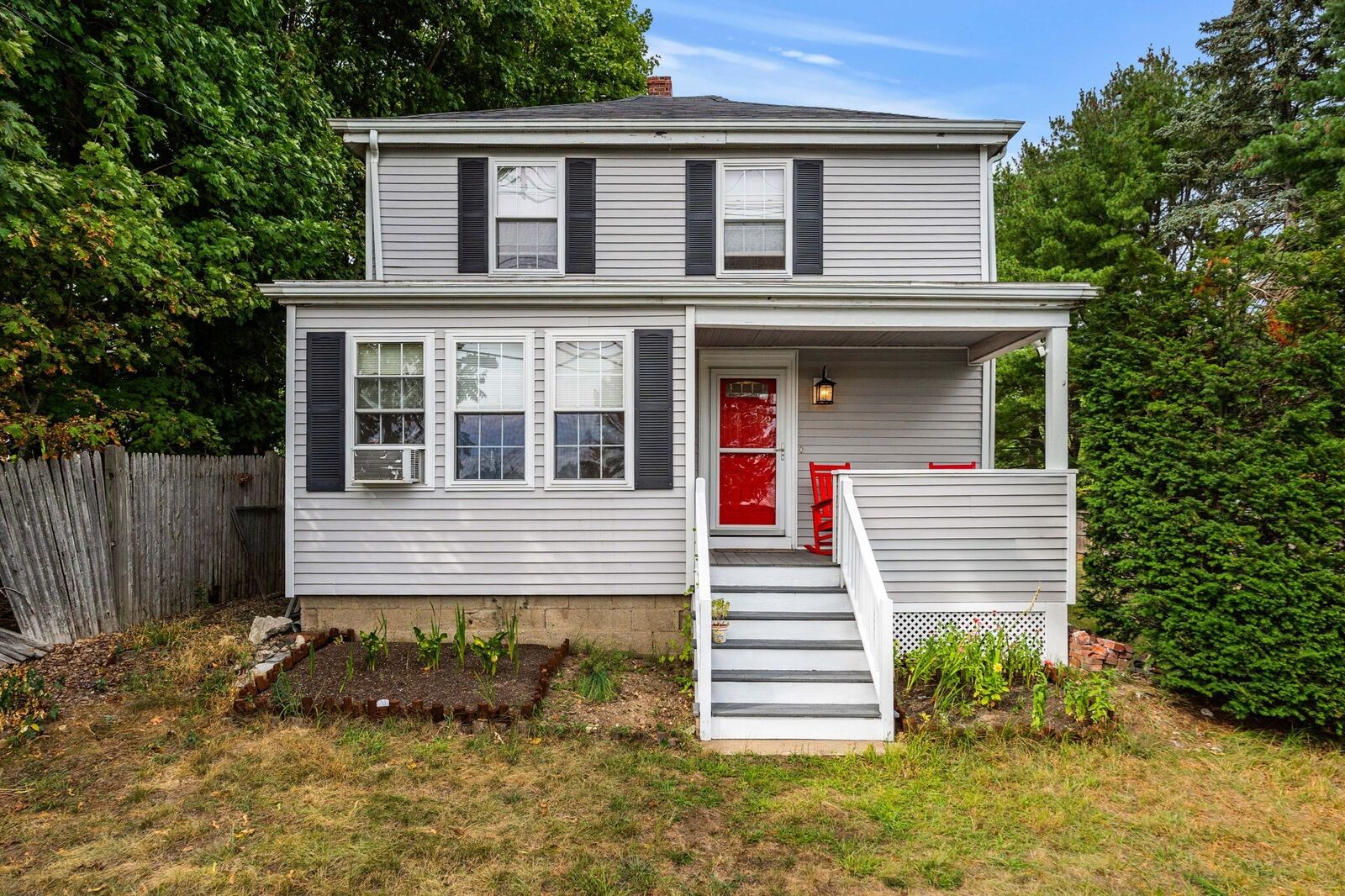 Property Photo:  55 Endicott Street  MA 01923 