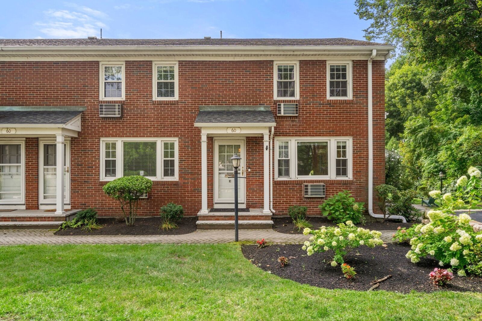 Property Photo:  60 Lake St E  MA 01890 