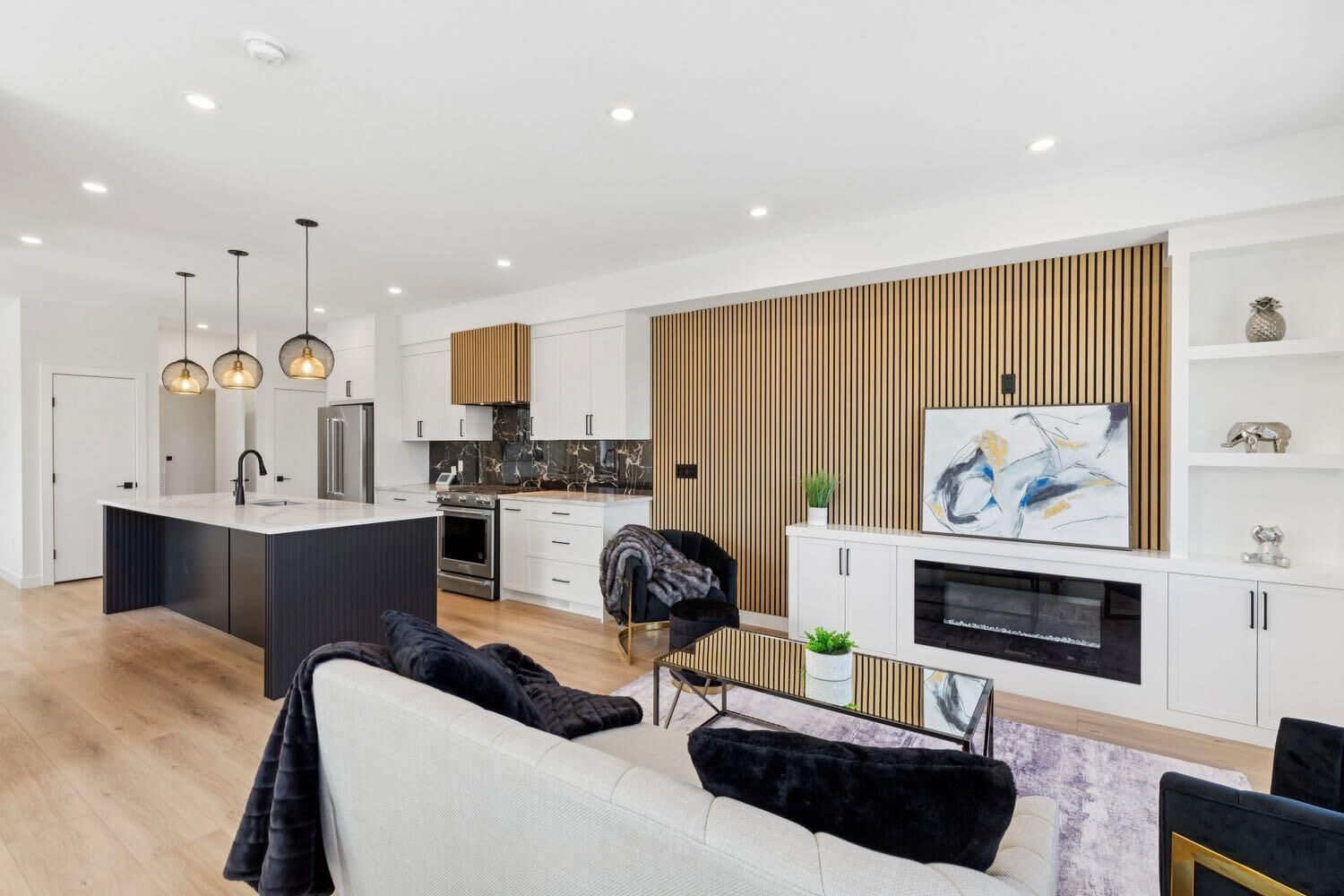 Property Photo: 2402 Westmount Road NW AB T2N 3N8