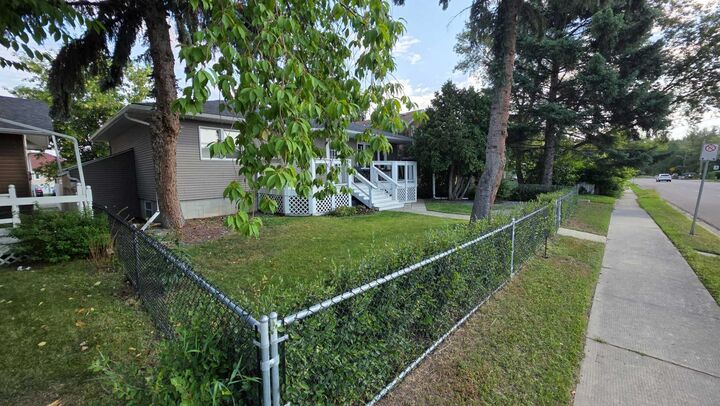 Photo de la propriété: 4624 49 Street AB T4N 1T5