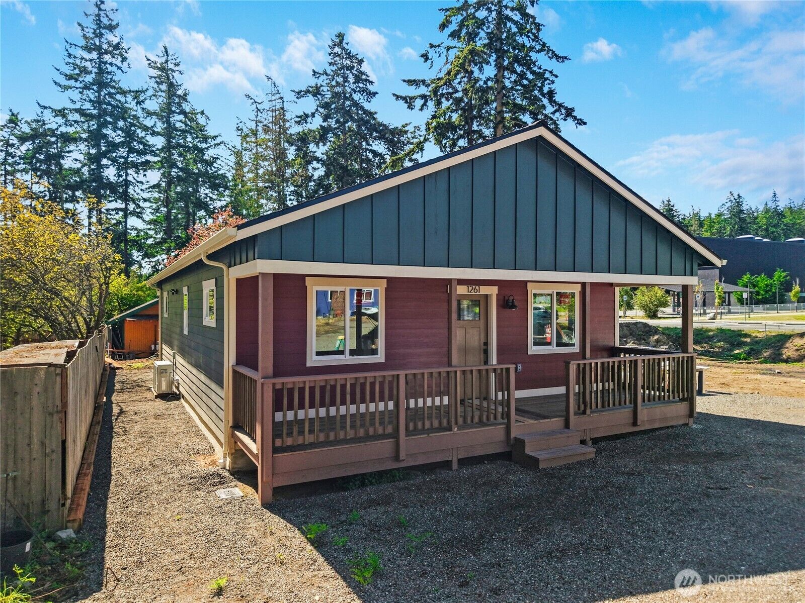 Property Photo:  1261  18th Street  WA 98368 