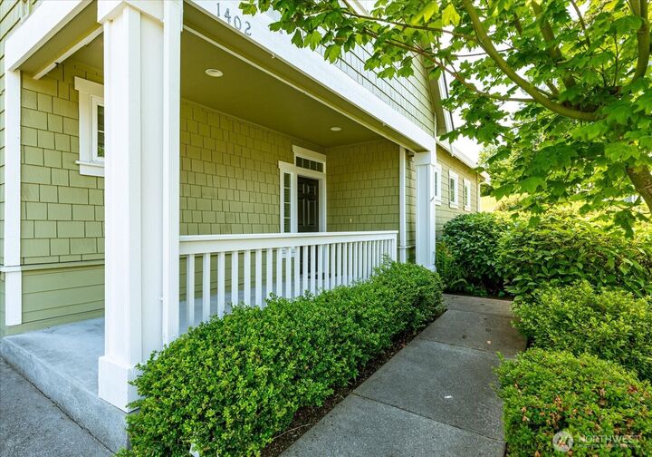 Property Photo:  1402  Starview Court  WA 98249 