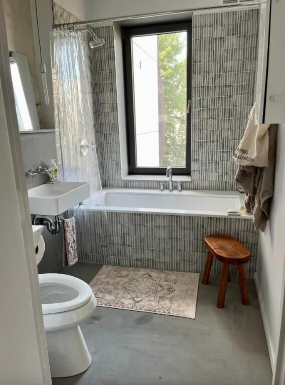 Property Photo:  285A Kingsland Avenue  NY 11222 