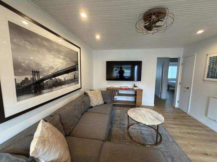 Property Photo: 160 Ash Avenue Apt 3 CA 93013