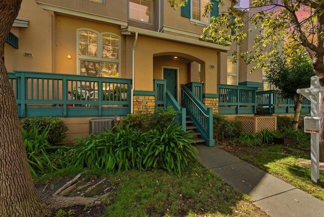 Property Photo: 38966 Gar Terrace CA 94536