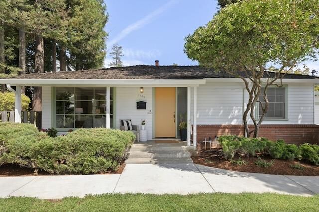 Property Photo: 1762 Pilgrim Avenue CA 94040