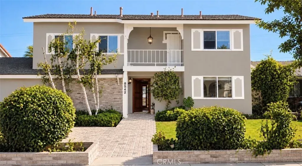 Property Photo:  5842 Shirl  CA 90630 