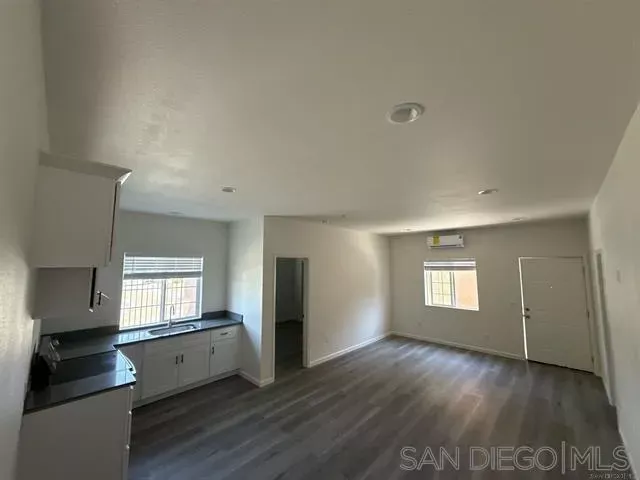 Property Photo: 2049 E.palmyra Ave CA 92866