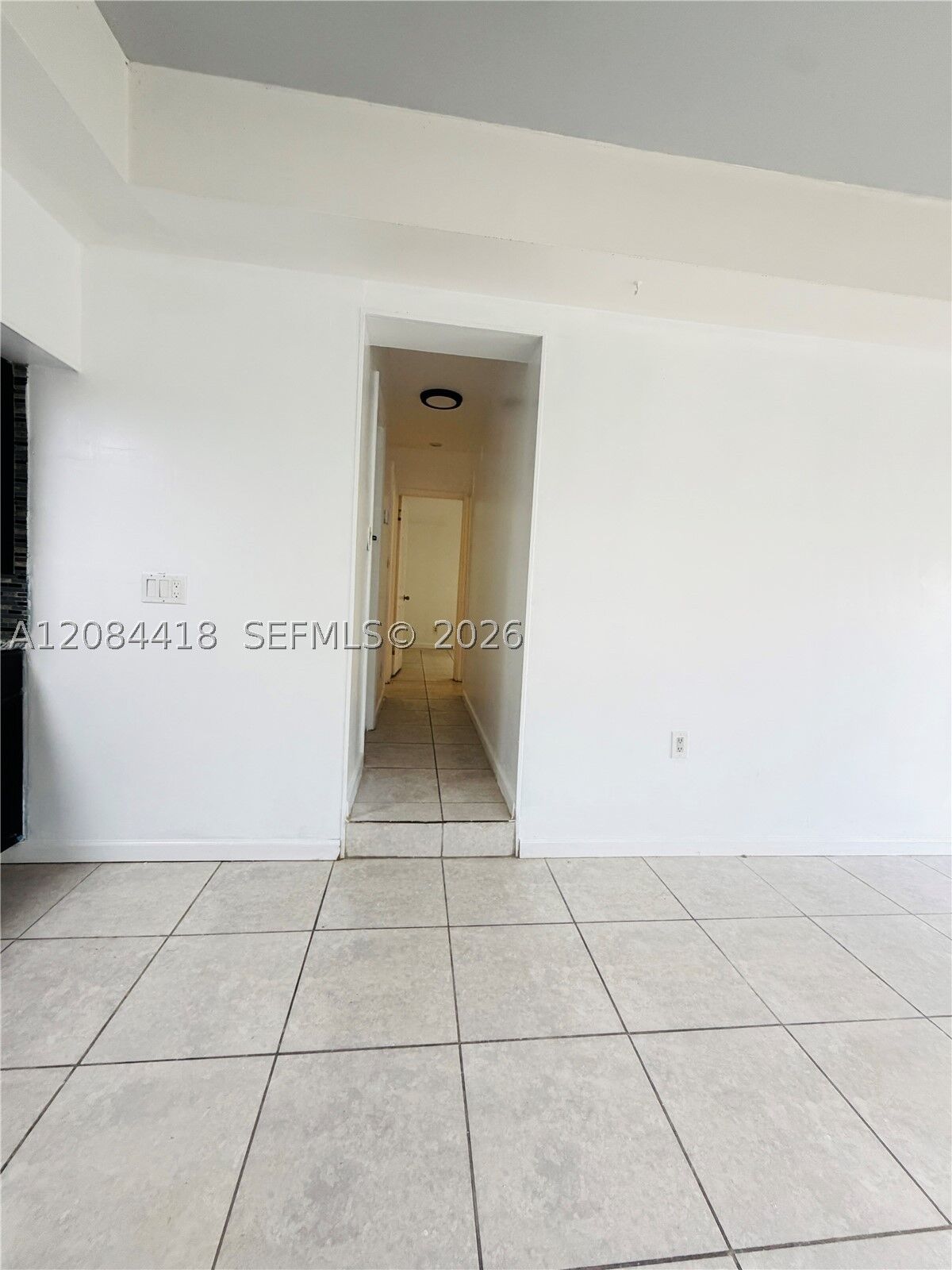 Property Photo:  5737 Grant St 2  FL 33021 