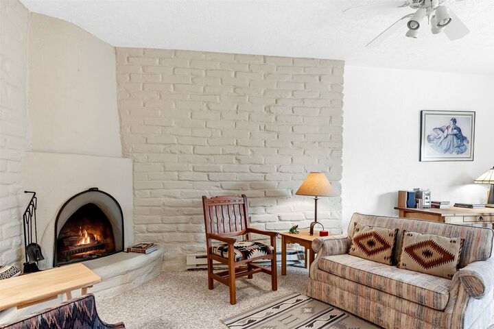 Property Photo:  804 Faldas De La Sierra  NM 87501 