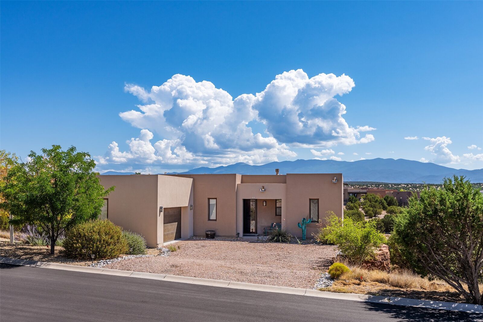Property Photo:  44 Via Summa  NM 87507 