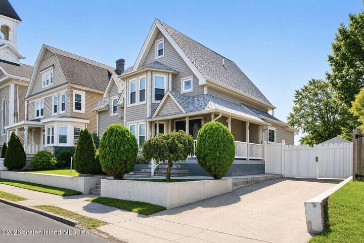 Property Photo: 94 Harbor Road NY 10303