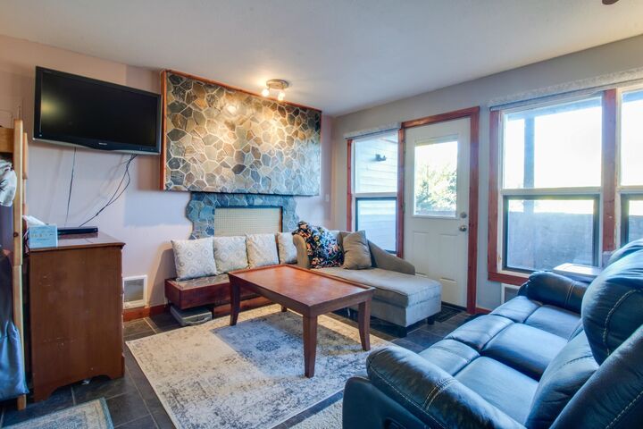 Property Photo:  28600 N Mt Spokane Park Dr 302 Tamarac  WA 99021-8747 