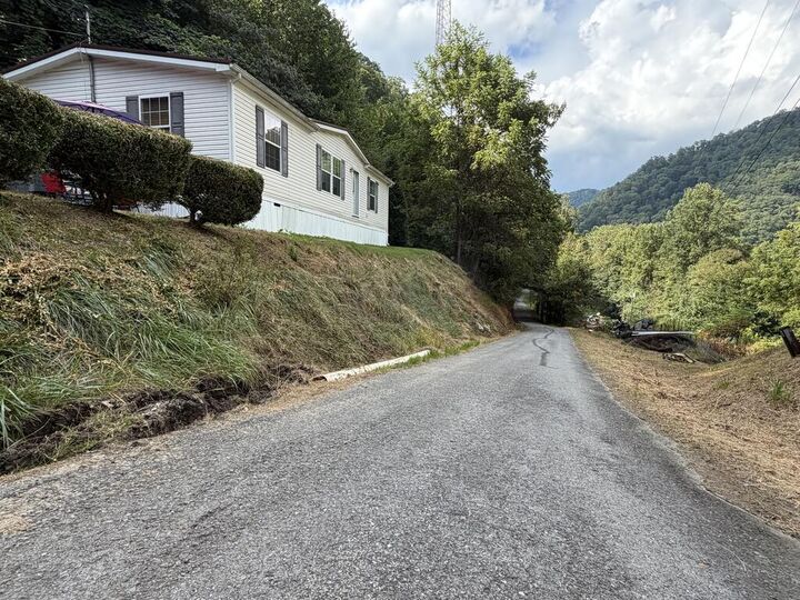 Property Photo:  1420 Poplar Grove Rd  VA 24631 
