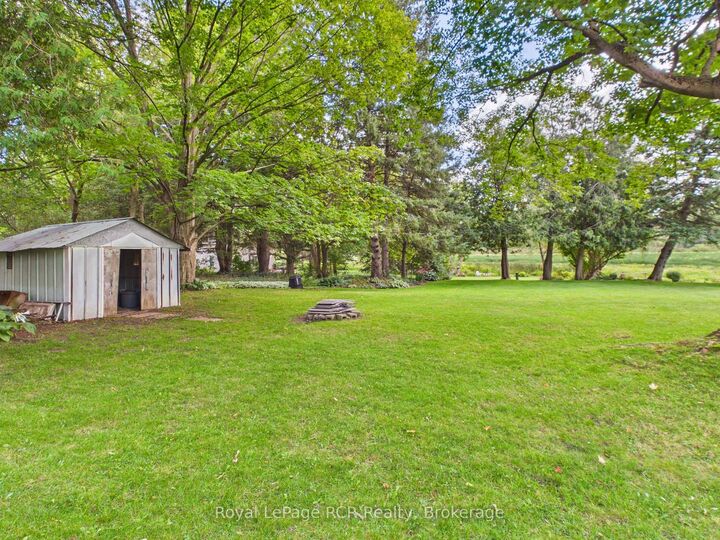 Property Photo: 565 Havelock Street ON N0G 2H0