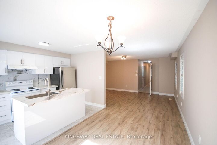 Property Photo:  610 Angela Court  ON L7L 7A4 