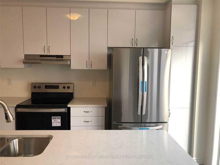 Property Photo:  975 Whitlock Avenue 22  ON L9E 1S9 