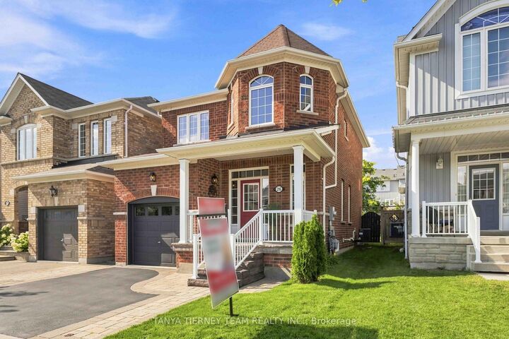 Property Photo: 26 Chiswick Avenue ON L1M 0E1