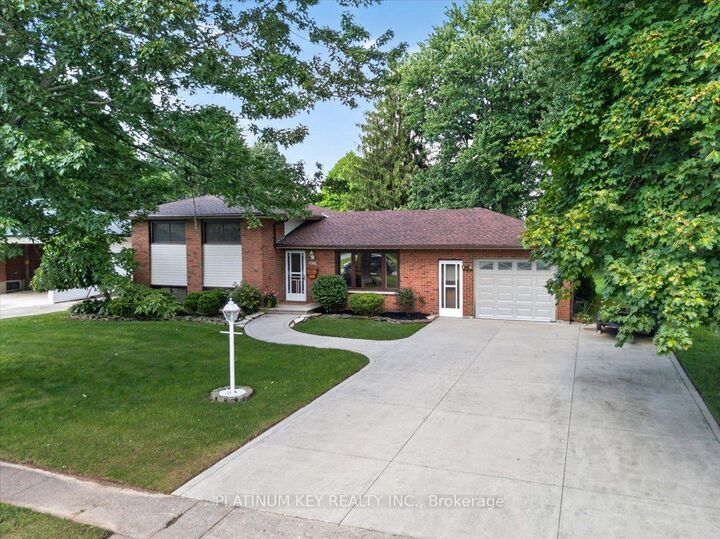 Property Photo:  2392 London Street  ON N0L 1W0 