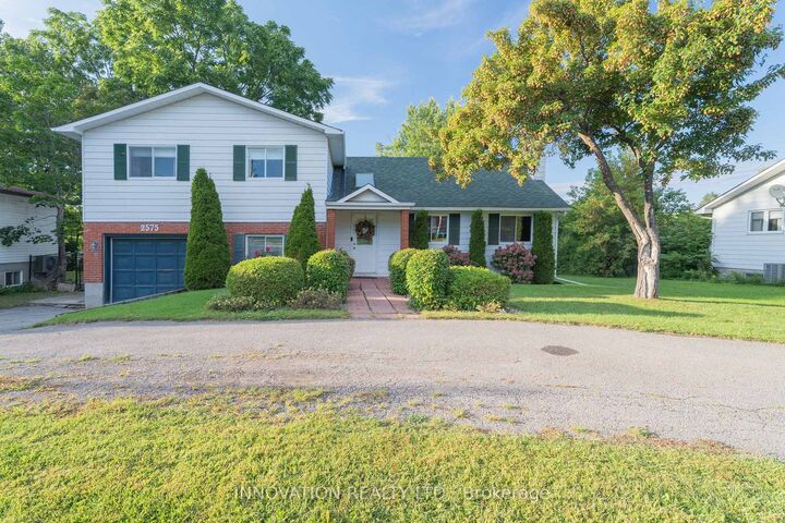 Property Photo: 2575 Sparkle Street ON K4C 1A1
