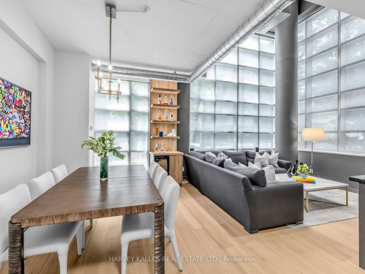 Property Photo:  380 Macpherson Avenue 106  ON M4V 3E3 