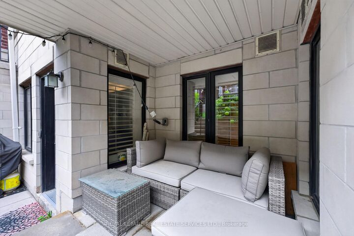 Property Photo:  30 Carnation Avenue 101  ON M8V 0B8 