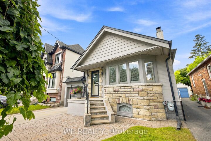 Property Photo:  12 Fairside Avenue  ON M4C 3G9 