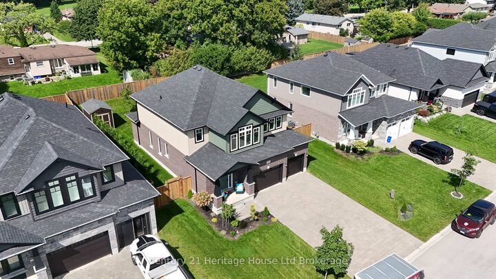 Property Photo:  18 Darlison Drive  ON N0M 2M0 
