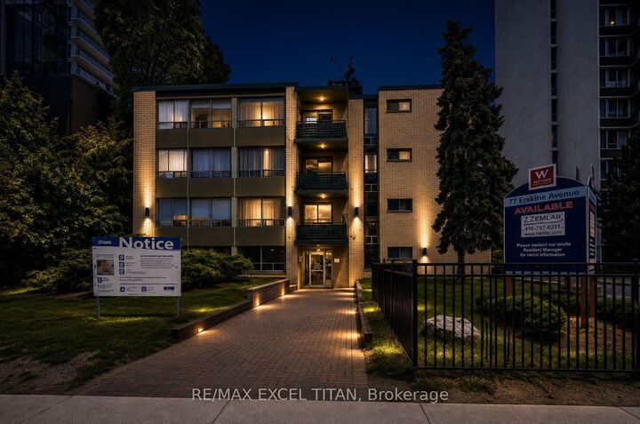 Property Photo:  77 Erskine Avenue 302  ON M4P 1Y5 