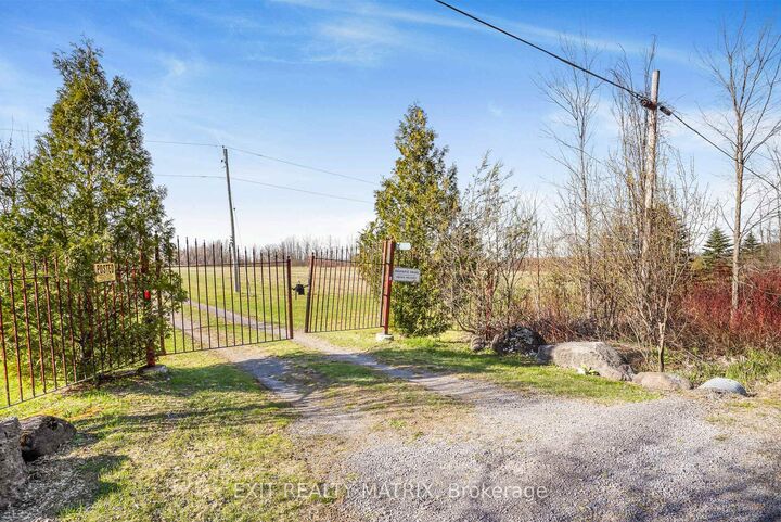 Property Photo:  19209 Kenyon Concession 7 Road  ON K0C 1J0 