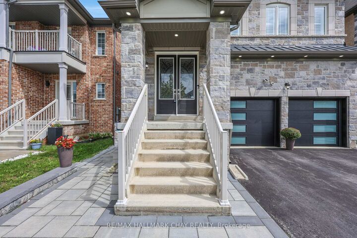 Property Photo:  35 Tyndall Drive  ON L3Z 4G6 