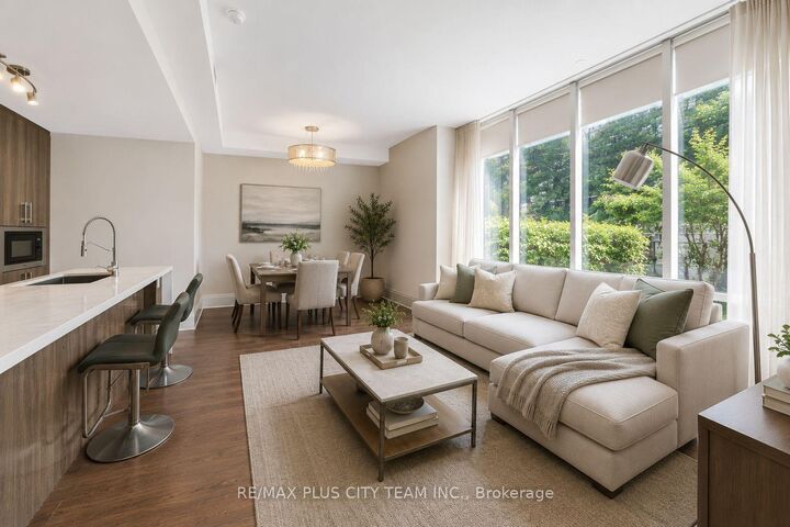 Property Photo:  29 Queens Quay E Th122  ON M5E 0A5 