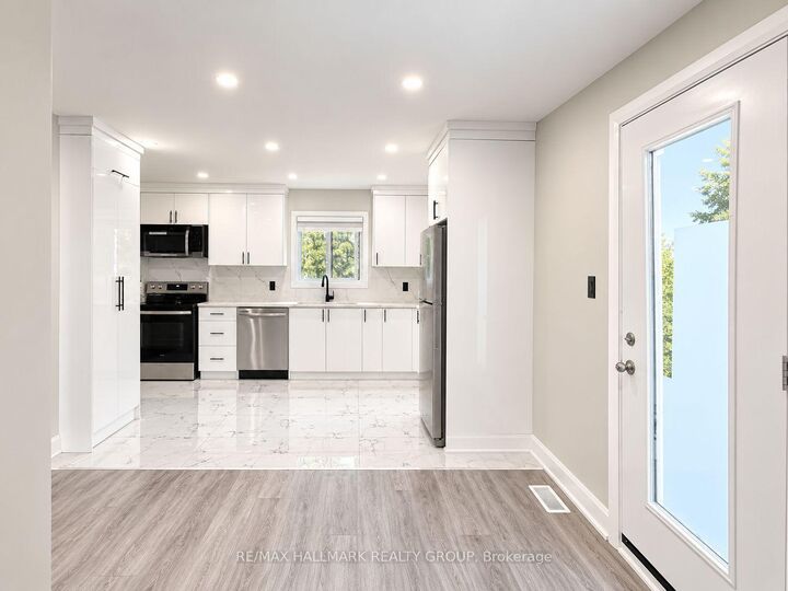 Property Photo:  131 Camelia Avenue 3A  ON K1K 2X5 